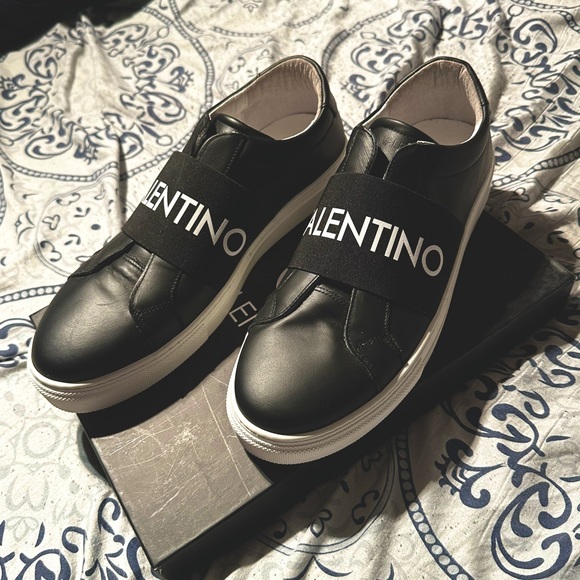 Valentino shoes brand new size 12 - Picture 1 of 8